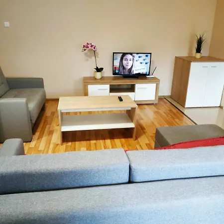 Apartament Apartament Centralna Grill&fun